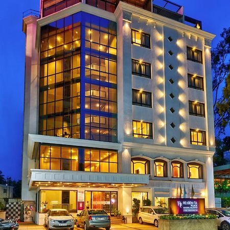 Regenta Place Raysons Kolhapur Zewnętrze zdjęcie